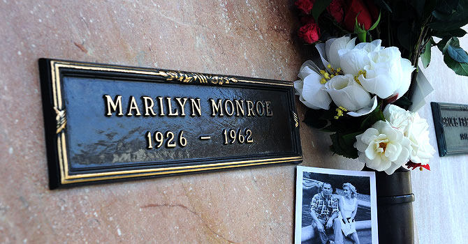 marilyn-monroe-crypt-670