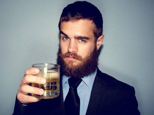12 problemów, które dotyczą każdego faceta, który nie może zapuścić brody.
