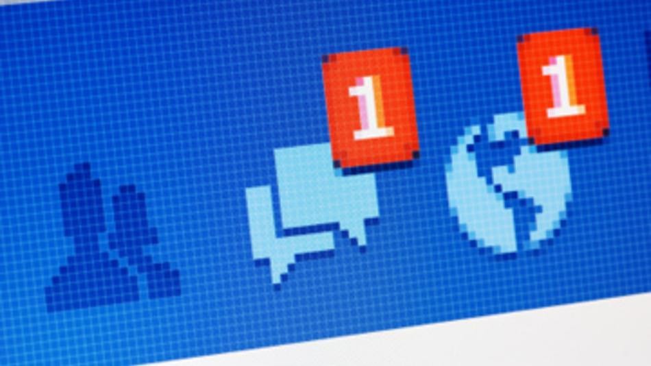 Wirus na Facebooku – nie otwieraj załączników z wiadomości „hahaha” oraz „lol”.