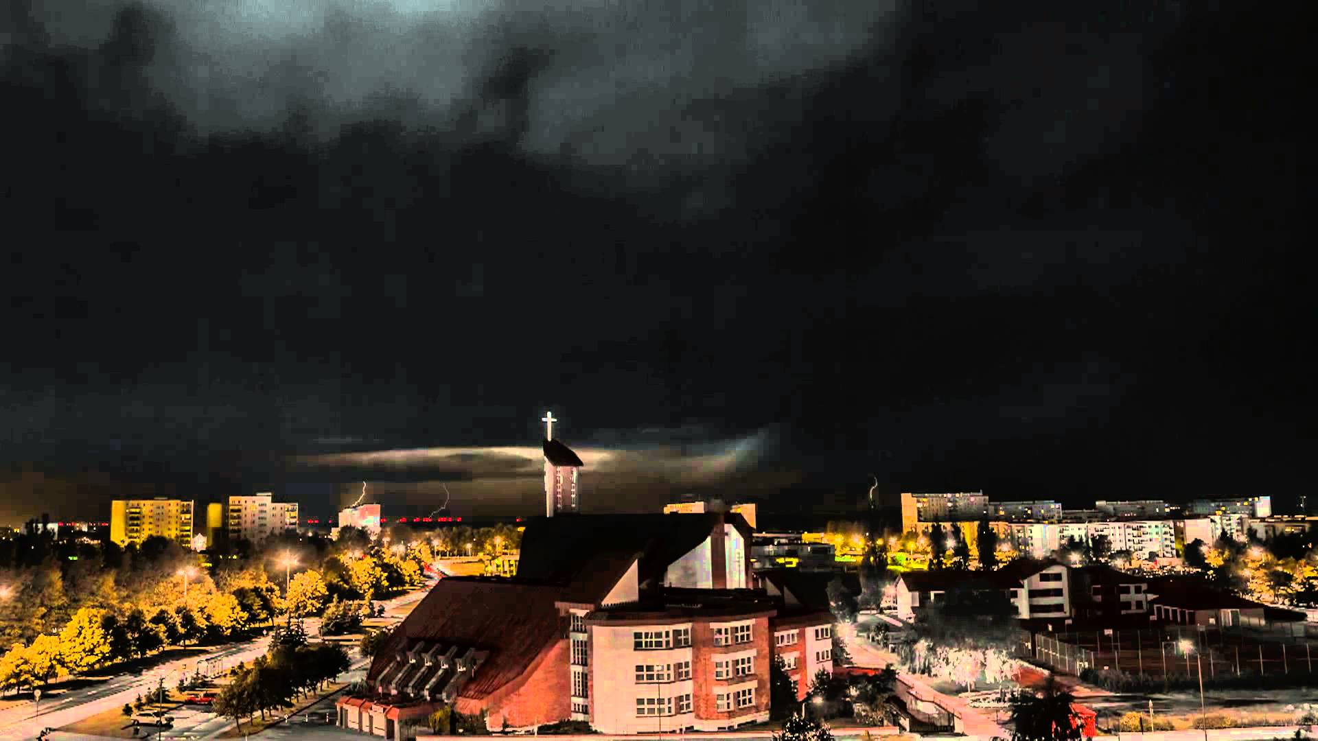Niesamowity timelapse ukazujący burzę w Koszalinie.