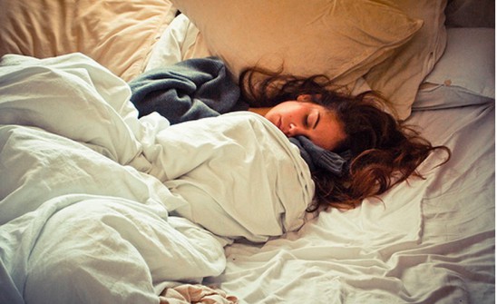 20 problemów, które zrozumie każdy kto nienawidzi wcześnie wstawać.