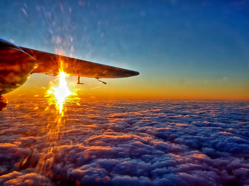 27 powodów, dla których w samolocie zawsze powinieneś wybierać miejsce przy oknie.
