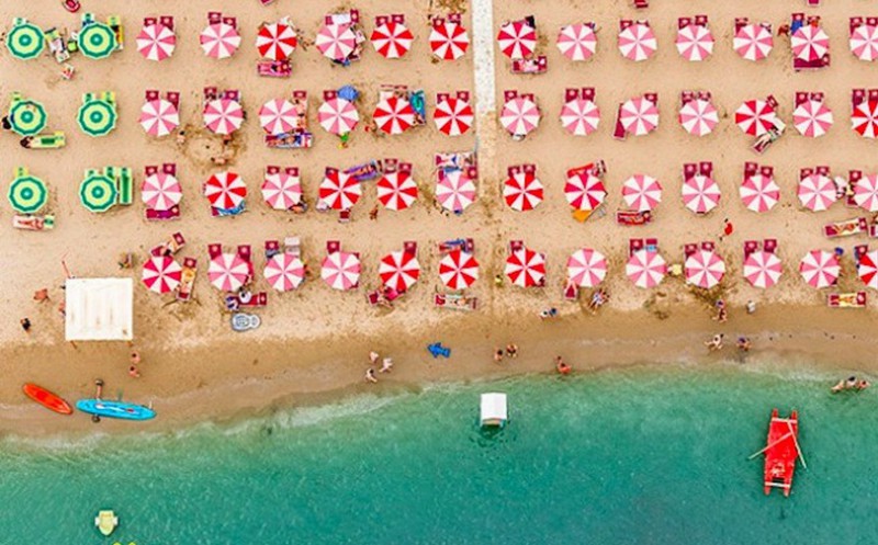 Najbardziej spektakularne zdjęcia plaży nad Adriatykiem jakie kiedykolwiek zobaczysz. Wow!