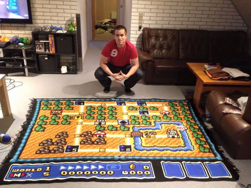 Ten chłopak spędził 6 lat wyszywając koc z mapą Super Mario