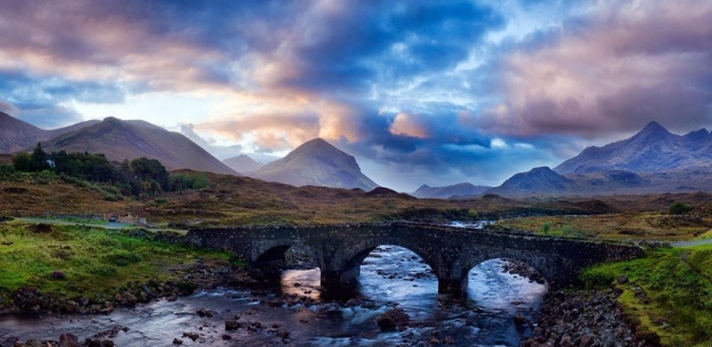 Szkocka wyspa Skye – nieoceniona kraina, obfitująca w bajeczne widoki.