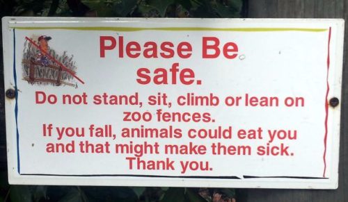 10 najzabawniejszych znaków, jakie kiedykolwiek zamieszczono w ogrodach zoologicznych.