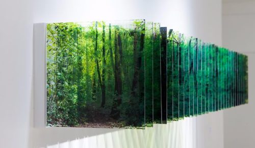 Japoński artysta tworzy wielowymiarowe kompozycje na bazie setek zdjęć malowniczych krajobrazów.