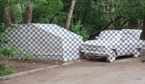 Artyści uliczni z Rosji usunęli samochód i śmietnik z otoczenia, posługując się iluzją optyczną.
