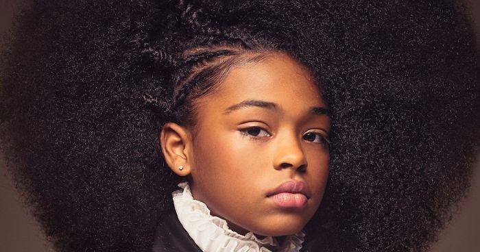 Naturalne piękno czarnoskórych dziewczynek na fotografiach amerykańskiego duetu artystów.