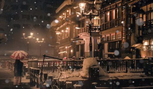 Japoński fotograf uwiecznił na zdjęciach malownicze, zimowe piękno swojej ojczyzny.