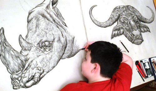 15-letni cudowny chłopiec rysuje imponujące zwierzęta z wyobraźni!