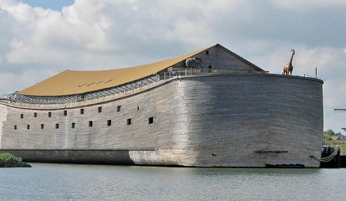 Pewien Holender zbudował arkę wartą 1,6 miliona dolarów, a jej wnętrze jest zaskakujące!