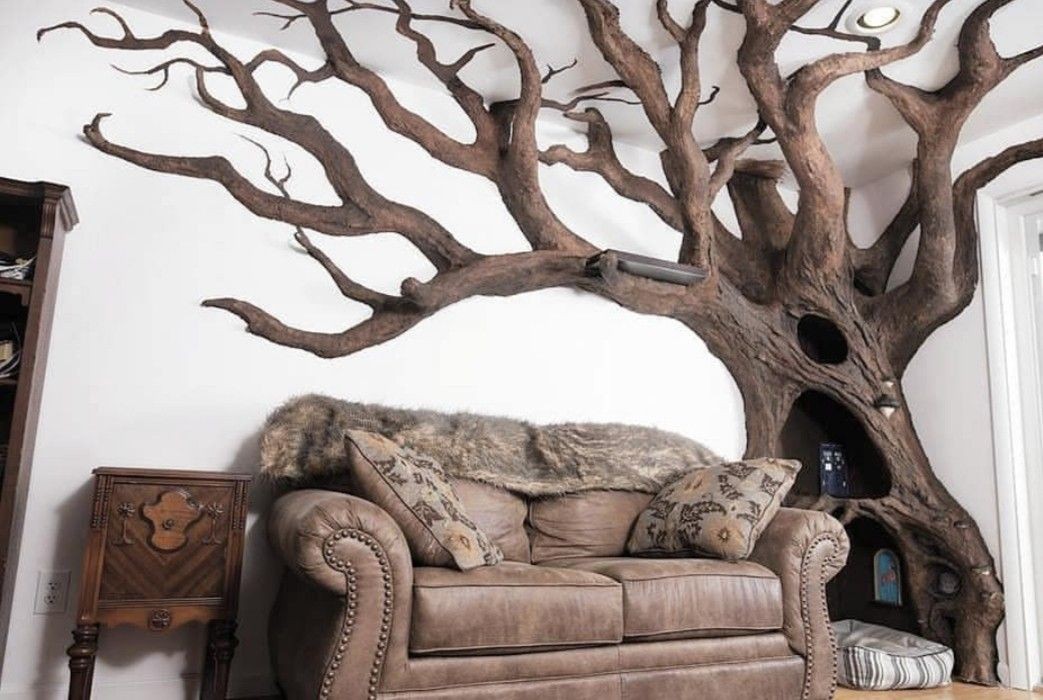 Mężczyzna stworzył sztuczne domowe drzewo dla kota, który je pokochał!