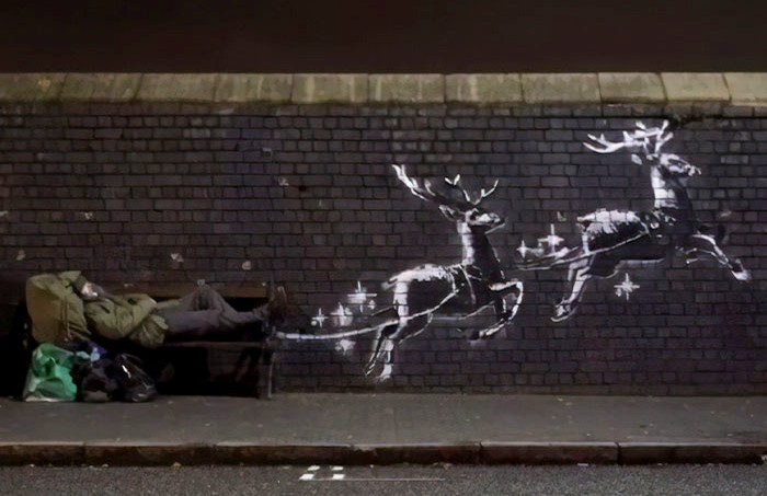 Banksy stworzył świąteczną grafikę, która zwraca uwagę na problem bezdomności w Anglii!