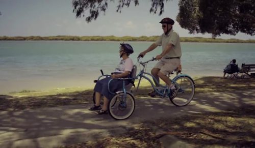 Mąż zbudował specjalny rower dla swojej żony, u której zdiagnozowano chorobę Alzheimera!