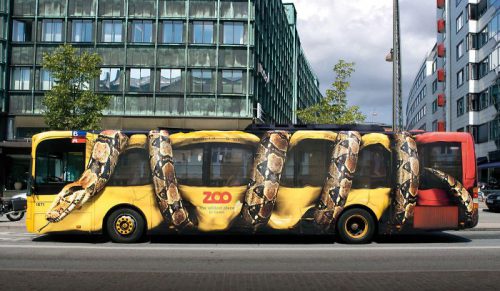 Oto kilka przykładów pomysłowych reklam na autobusach!