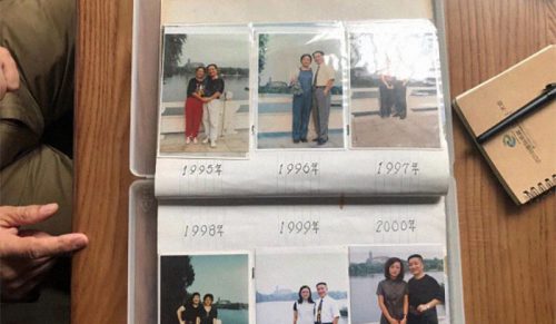 Ten ojciec z córką robili zdjęcia co roku w tym samym miejscu przez 40 lat!