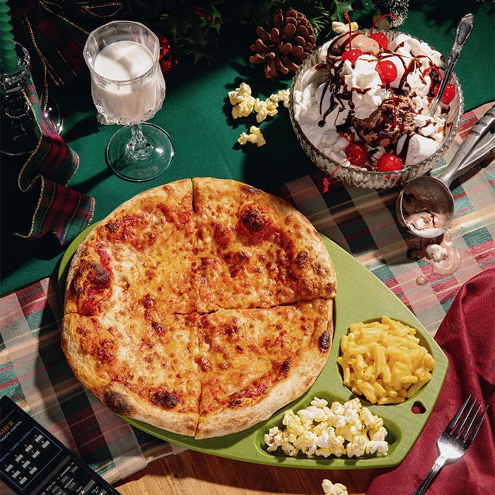 Oto 6 niekonwencjonalnych kolacji telewizyjnych na podstawie popularnych filmów bożonarodzeniowych!