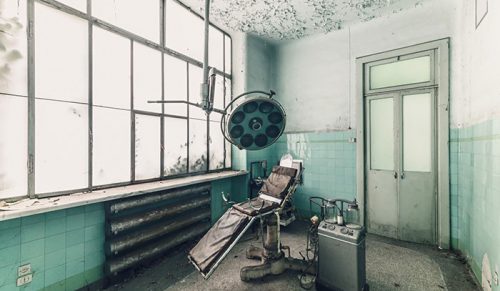 Fotograf uchwycił mroczną i tajemniczą historię szpitali psychiatrycznych we Włoszech!