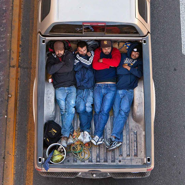 Fotograf robi zdjęcia lotnicze osób dojeżdżających codziennie do pracy w Meksyku!