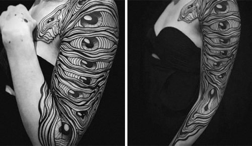 30 genialnych tatuaży, które ujawniają swoją prawdziwą formę, gdy ciało się porusza!