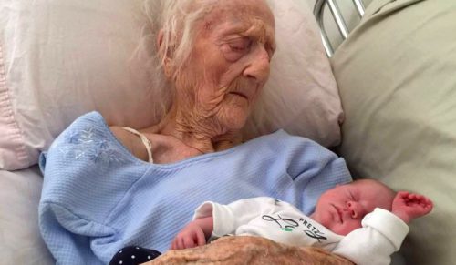 101-latka trzymała nowonarodzoną prawnuczkę przed śmiercią!