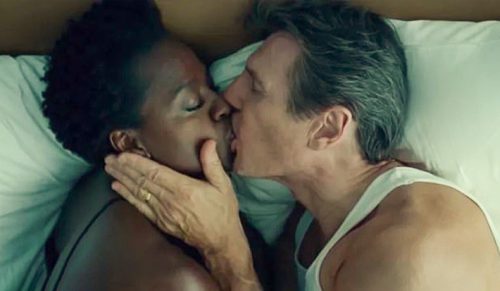 Poważny powód, dla którego Liam Neeson nienawidzi scen intymnych!