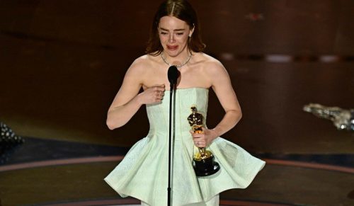 Sukienka Emmy Stone pękła podczas odbierania Oscara dla najlepszej aktorki!