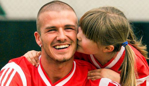 David Beckham nie wygląda na swój wiek na nowym zdjęciu — ludzie myślą, że to botoks!