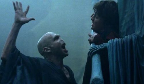 Ta grupa online opisuje filmy w sposób komicznie zły — oto 33 najgorsze opisy