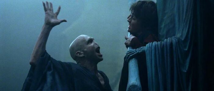 Ta grupa online opisuje filmy w sposób komicznie zły — oto 33 najgorsze opisy