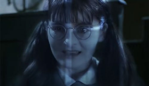 13 filmów, w których dorośli grają zbuntowanych nastolatków: niektóre udane, inne niezręczne