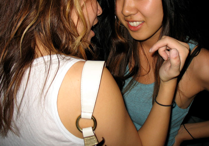 Ktoś zapytał: „Jaką najbardziej niepokojącą tajemnicę ci wyznano?” – 22 osoby się wygadały