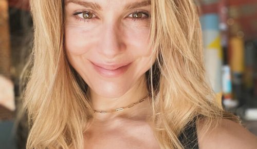 Gwiazda Stranger Things ujawnia i potępia nękanie, które spotkało Millie Bobby Brown