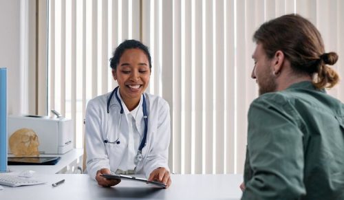 44 zabawne, bystre i cięte riposty powiedziane w ferworze chwili