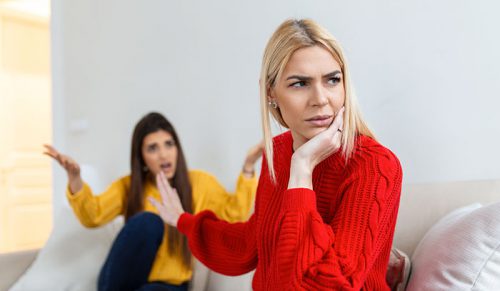 Odmówiła opieki nad dziećmi siostry, poszła na koncert i została oskarżona o egoizm