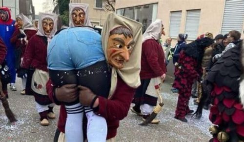47 pozornie normalnych rzeczy w różnych krajach, które zaskakują przybyszów
