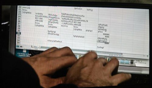46 błędów i dziwactw filmowych, które widzowie zauważyli w swoich ulubionych filmach