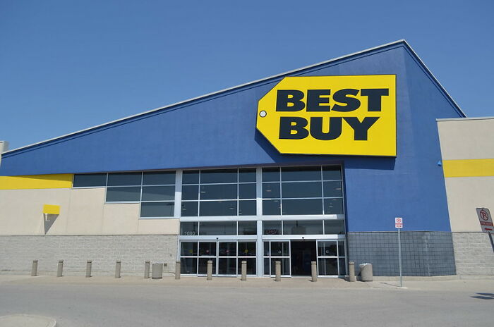 I Stole Some CD’s From Best Buy When I Was 13