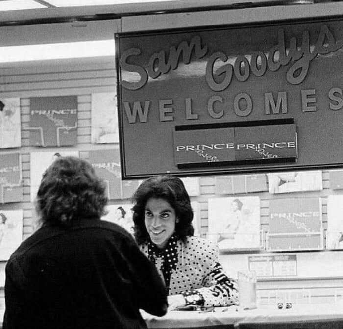 Prince At Sam Goody In NYC 1988