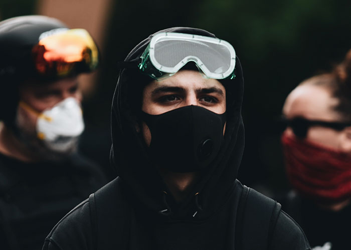 29 People Share Things That Feel Illegal Even Though They're Perfectly Fine
