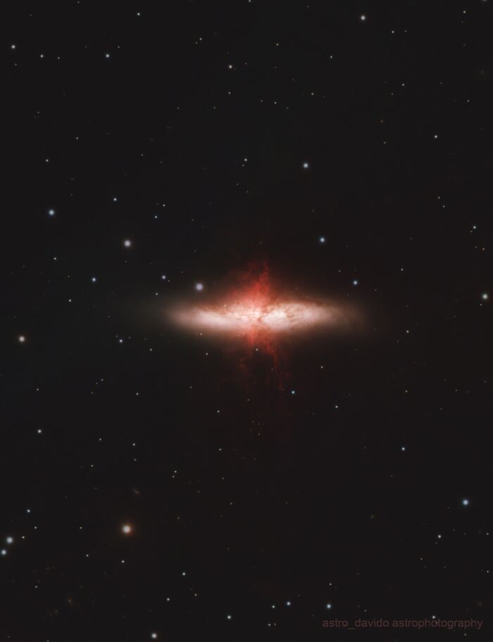 Galaxy with red core surrounded by stars in astrophotos from Kentucky backyard