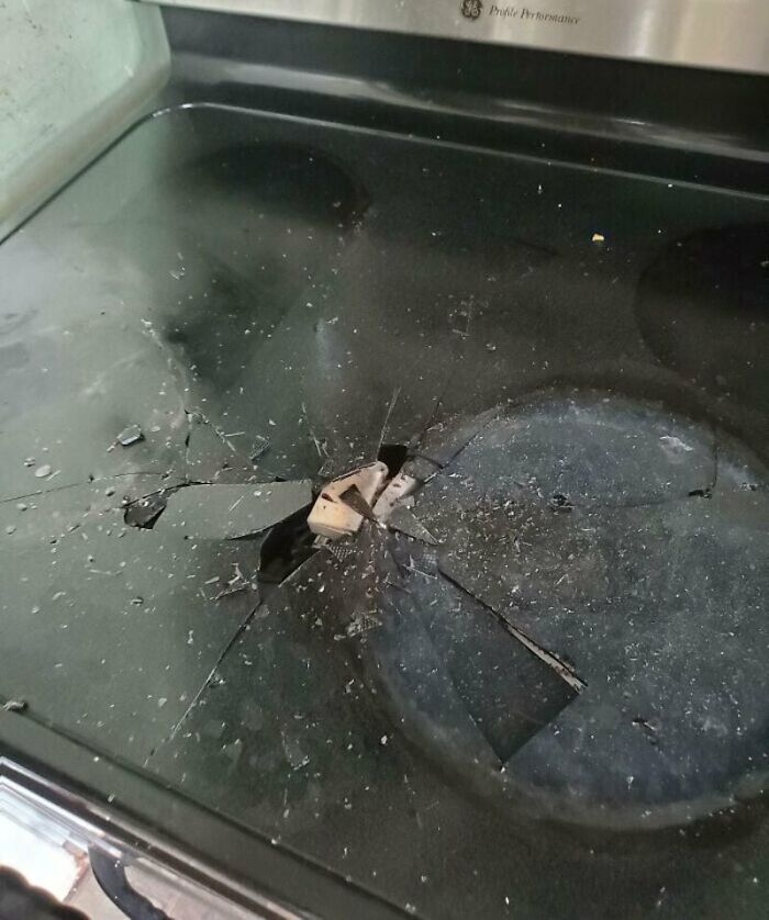 I Dropped A Pot On My Parents’ Stove Top While Putting Dishes Away
