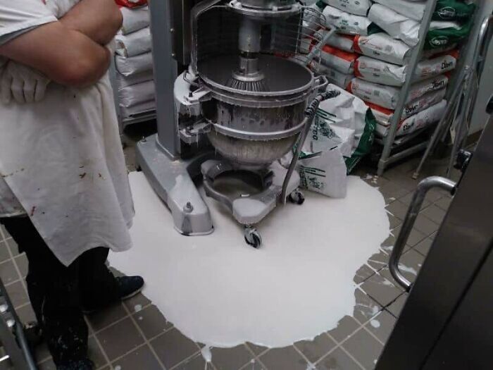I’m Pretty Sure I Saw My Coworkers Soul Leave His Body This Morning