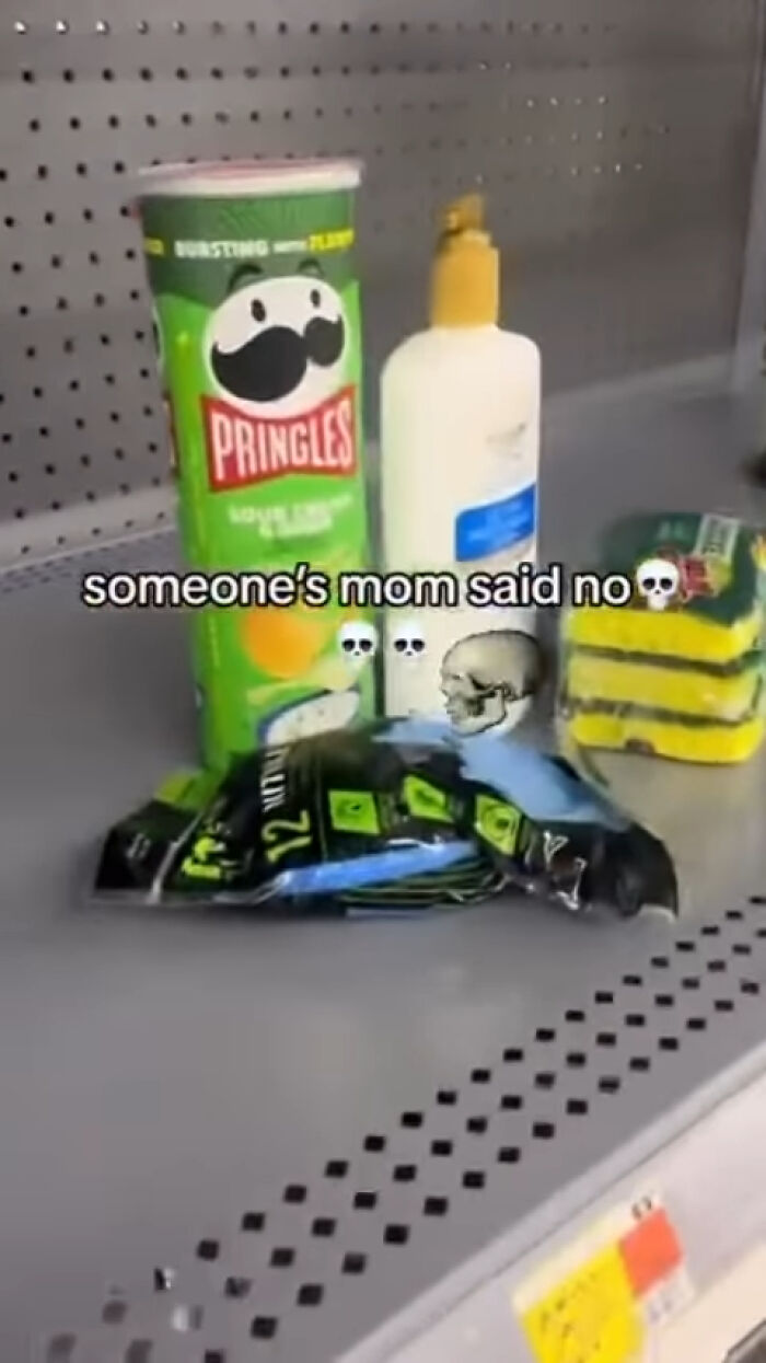 This Instagram Account Posts Hilariously Chaotic Pictures, And These 50 Are Just Too Much