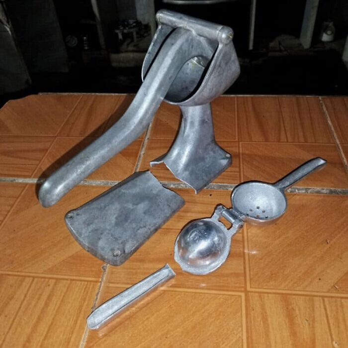 Both Juicers Broke On The First Try And Were Loaned