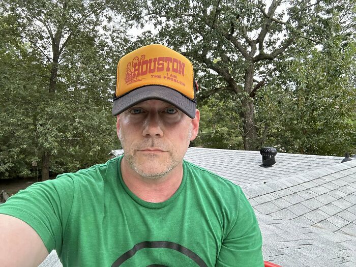 62 People Who Know They Look MAGA And Find The Whole Thing Pretty Funny