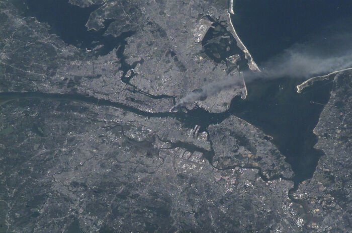 This Is What New York City Looked Like From Space On 9/11/2001