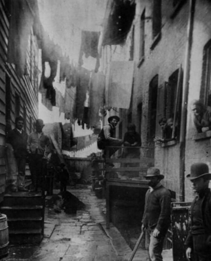 59 1/2 Mulberry Street In Manhattan's Lower East Side 1888