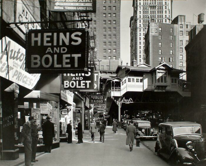 Radio Row On The Lower West Side Of Manhattan, As Shot By Berenice Abbott In May Of 1936. This Entire Block Was Later Cleared For The Construction Of The World Trade Center